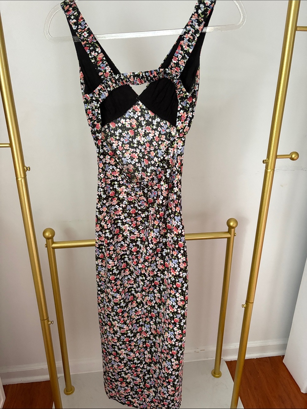 Princess Polly Black Floral V-Neck Maxi Dress with Pink & White Blossoms - Picture 3 of 3